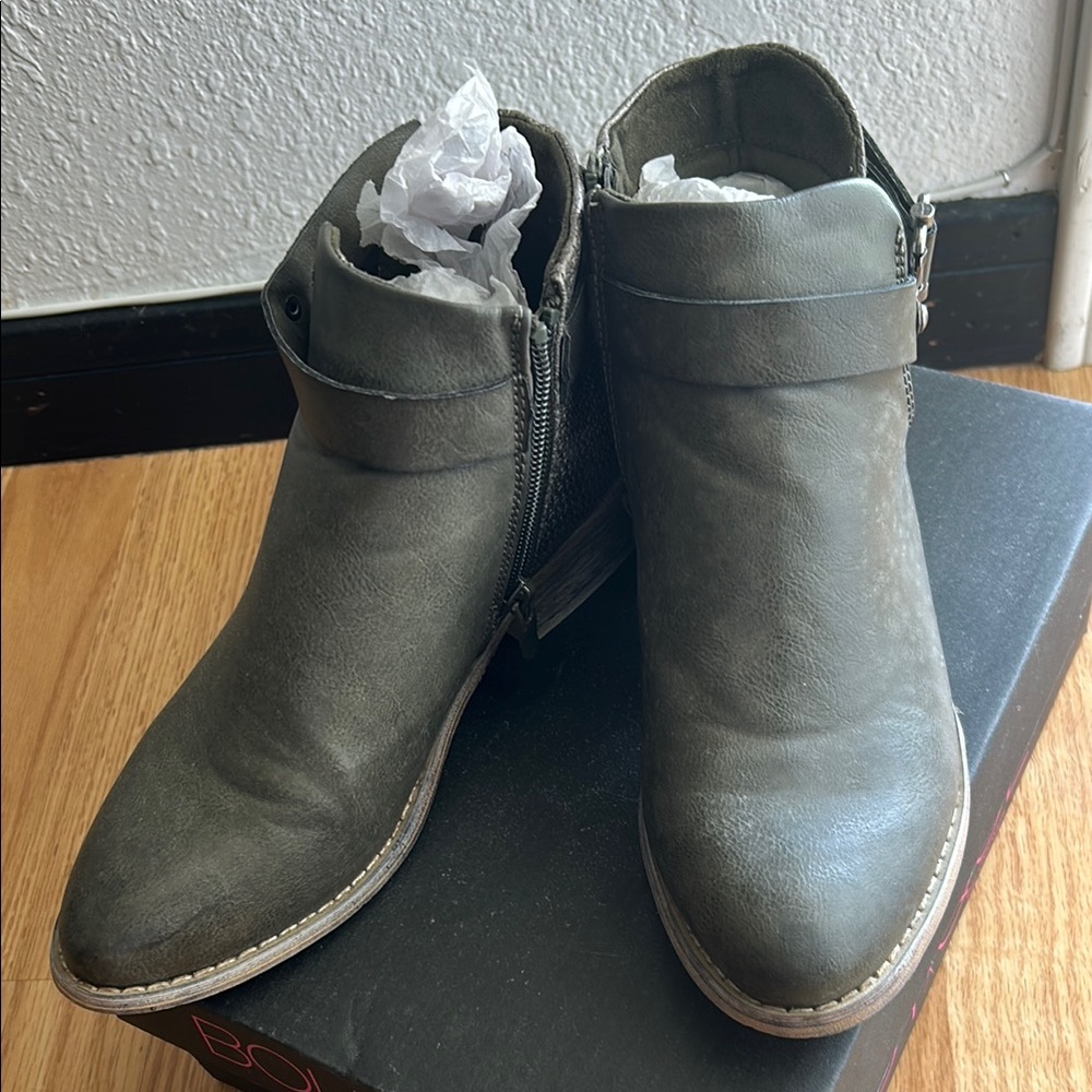 BOC Women's Charcoal Ankle Booties